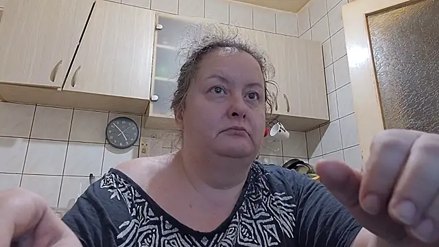 Snapshot of melissaBlessing chatting on February 25, 2026, 2:45 am melissaBlessing online show from February 25, 2026, 2:45 am