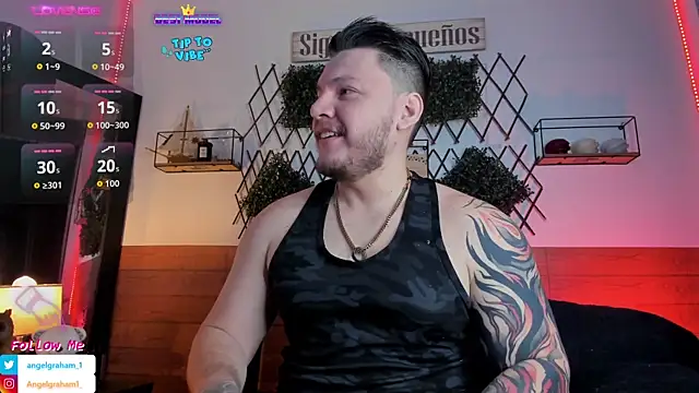 Snapshot of Angelgraham_1 chatting on December 22, 2025, 3:12 pm Angelgraham 1 online show from December 22, 2025, 3:12 pm