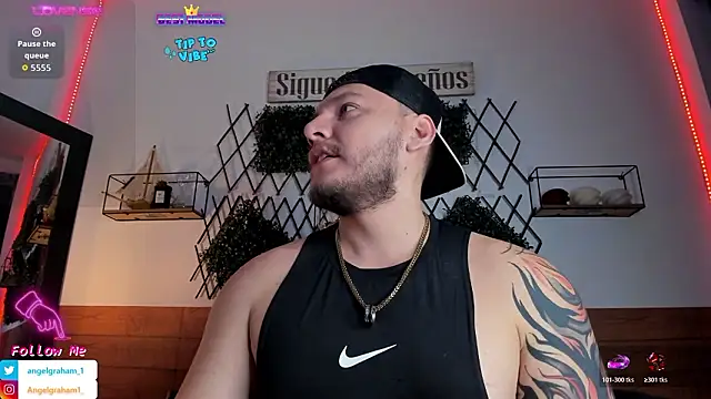 Snapshot of Angelgraham_1 chatting on March 10, 2026, 4:55 pm Angelgraham 1 online show from March 10, 2026, 4:55 pm