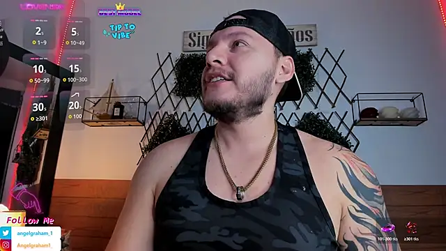 Snapshot of Angelgraham_1 chatting on April 8, 2026, 3:35 pm Angelgraham 1 online show from April 8, 2026, 3:35 pm