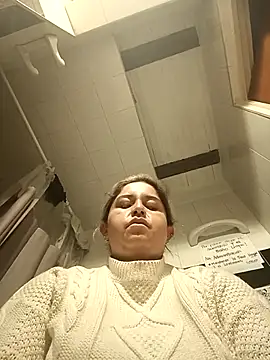 Snapshot of yajahil chatting on November 16, 2025, 5:01 am yajahil online show from November 16, 2025, 5:01 am