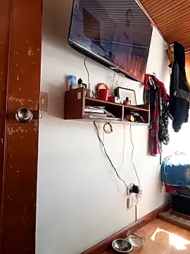 Snapshot of yajahil chatting on December 17, 2025, 3:28 pm yajahil online show from December 17, 2025, 3:28 pm