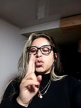 Snapshot of yajahil chatting on January 10, 2026, 4:52 am yajahil online show from January 10, 2026, 4:52 am