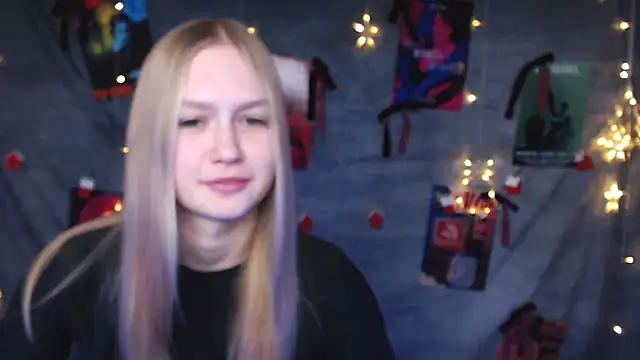 Snapshot of MademoiselleCl chatting on February 2, 2026, 1:21 pm MademoiselleCl online show from February 2, 2026, 1:21 pm