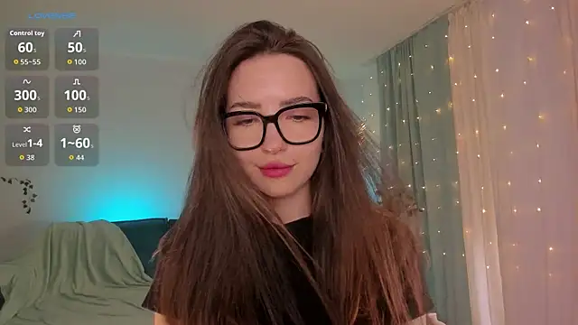 Oh My Dianee online show from June 2, 2026, 8:14 am