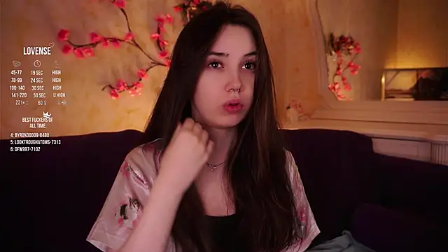 Snapshot of GillianDowdey chatting on February 25, 2026, 2:56 am GillianDowdey online show from February 25, 2026, 2:56 am