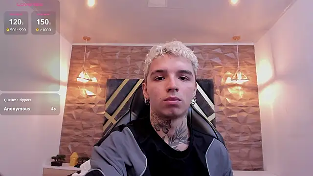 Ian Castillo  online show from February 19, 2026, 11:29 am