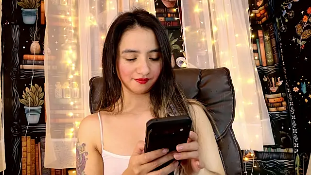 julietta   jackson online show from May 27, 2026, 10:39 pm