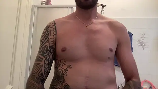 alessandromori91 online show from June 6, 2026, 5:51 pm