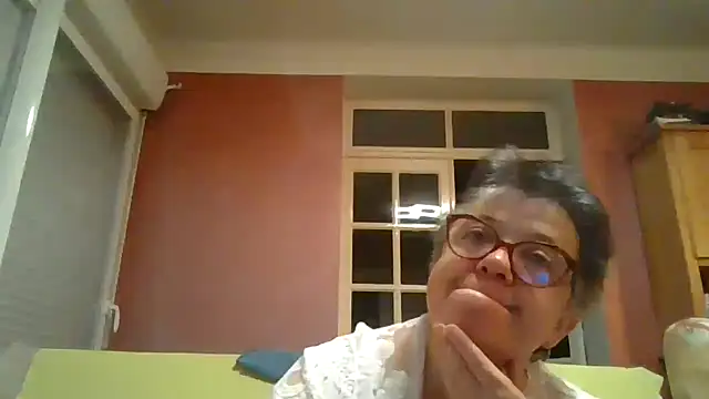 Vandeae44 online show from March 9, 2026, 8:23 pm