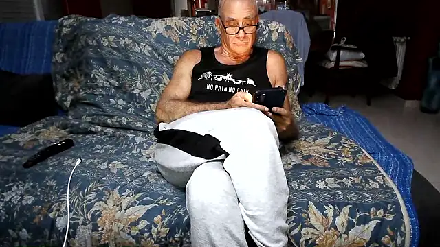 maduroguapo online show from April 16, 2026, 8:53 pm