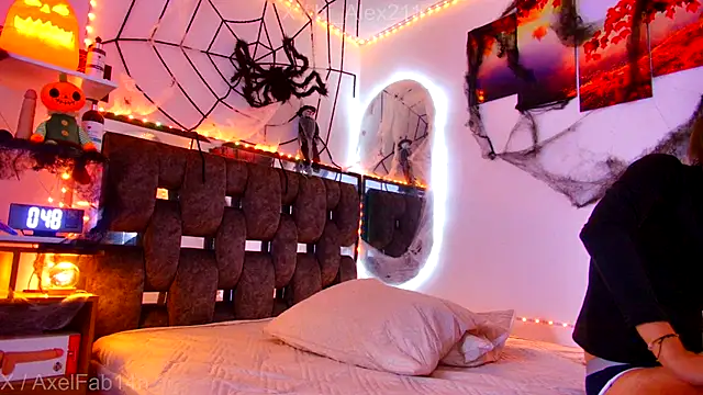 Alex and Fabian online show from October 21, 2025, 8:52 pm