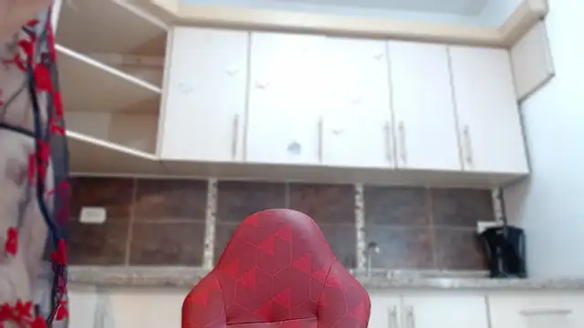 Heidy Wells online show from November 3, 2025, 12:20 pm