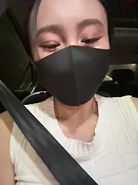 Snapshot of moneymaker_taipei chatting on February 23, 2026, 1:33 pm moneymaker taipei online show from February 23, 2026, 1:33 pm