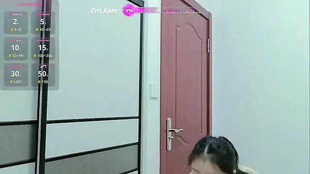 luoxuwen online show from March 30, 2026, 9:38 pm