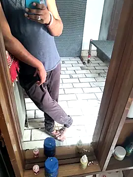 Snapshot of yaradayar chatting on April 2, 2026, 2:30 am yaradayar online show from April 2, 2026, 2:30 am