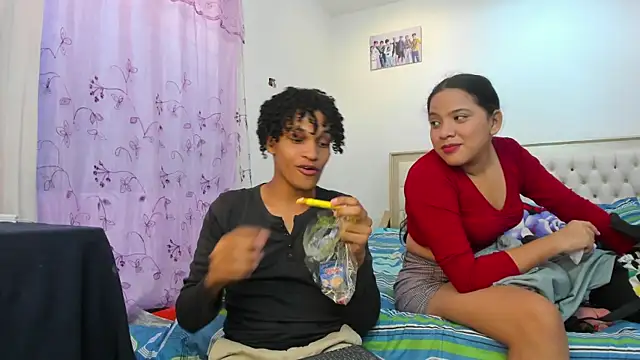 Snapshot of fenixonfire_ chatting on February 2, 2025, 9:23 pm fenixonfire online show from February 2, 2025, 9:23 pm