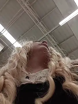 madelaine- online show from February 14, 2026, 7:58 pm