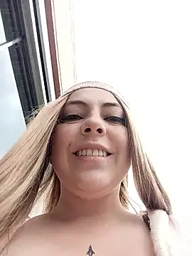 madelaine- online show from January 12, 2026, 6:04 pm