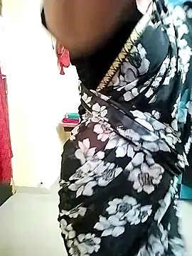 PayalSharmahot143 online show from October 26, 2025, 2:01 am