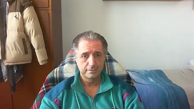 Snapshot of lliuk70mi chatting on March 29, 2026, 12:51 pm lliuk70mi online show from March 29, 2026, 12:51 pm