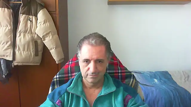 Snapshot of lliuk70mi chatting on March 30, 2026, 1:23 pm lliuk70mi online show from March 30, 2026, 1:23 pm