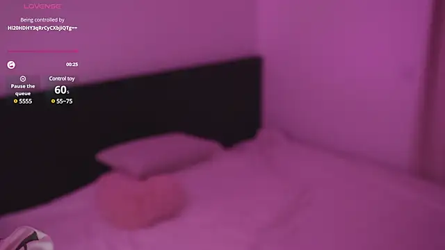 Nicole youthfull online show from March 21, 2025, 9:45 pm