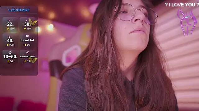 milly kenner online show from February 10, 2026, 6:29 pm