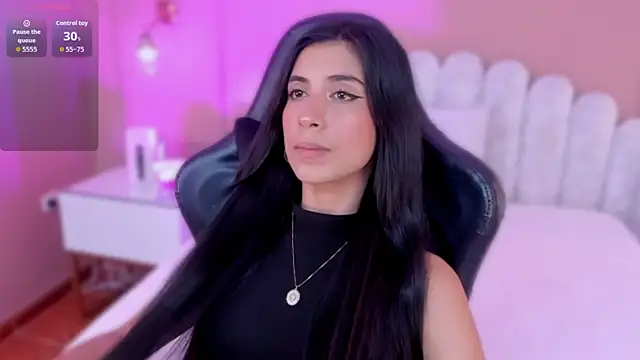 Snapshot of zia_cooper chatting on February 7, 2026, 7:00 pm zia cooper online show from February 7, 2026, 7:00 pm