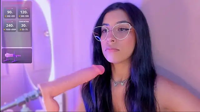 zia cooper online show from November 4, 2025, 7:39 pm