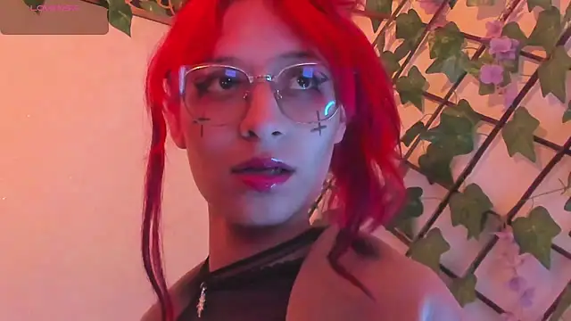 RedMeloddy online show from November 20, 2025, 9:25 pm