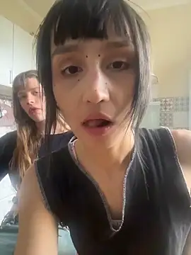bigbabykiki online show from July 3, 2026, 1:17 pm
