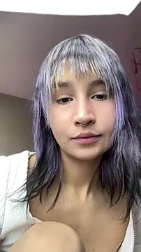 bigbabykiki online show from April 8, 2026, 6:26 am