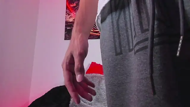 Snapshot of Ethan_Sai___ chatting on February 17, 2025, 8:06 pm Ethan Sai    online show from February 17, 2025, 8:06 pm