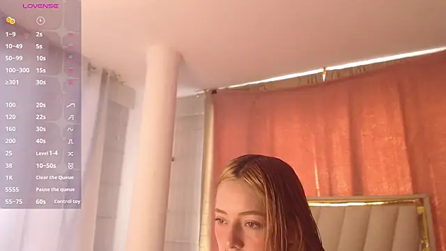 karla charloby online show from November 7, 2025, 2:43 pm