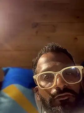 Snapshot of bigfatdick111 chatting on February 21, 2026, 7:27 pm bigfatdick111 online show from February 21, 2026, 7:27 pm