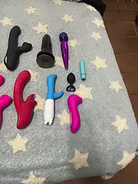 Snapshot of Popinasq chatting on April 5, 2026, 1:51 pm Popinasq online show from April 5, 2026, 1:51 pm