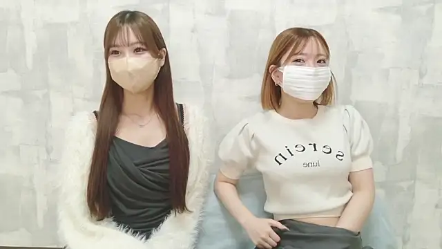 LOVE MOMO LOVE online show from May 12, 2026, 11:49 am