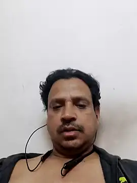 Snapshot of Raj1043 chatting on December 15, 2024, 8:36 pm Raj1043 online show from December 15, 2024, 8:36 pm