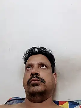 Snapshot of Raj1043 chatting on March 1, 2025, 6:32 pm Raj1043 online show from March 1, 2025, 6:32 pm