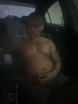 Snapshot of EatMyCake831 chatting on October 13, 2025, 2:40 pm EatMyCake831 online show from October 13, 2025, 2:40 pm