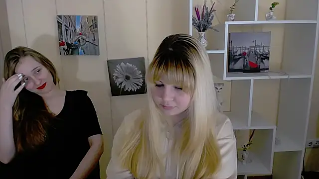 Snapshot of _Nicole_new chatting on March 13, 2025, 2:23 pm Nicole new online show from March 13, 2025, 2:23 pm