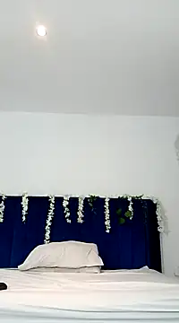 Snapshot of katia_palmer2_ chatting on March 19, 2025, 4:57 am katia palmer2  online show from March 19, 2025, 4:57 am