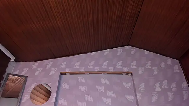 Snapshot of darling_spoiled chatting on November 9, 2025, 12:47 am darling spoiled online show from November 9, 2025, 12:47 am