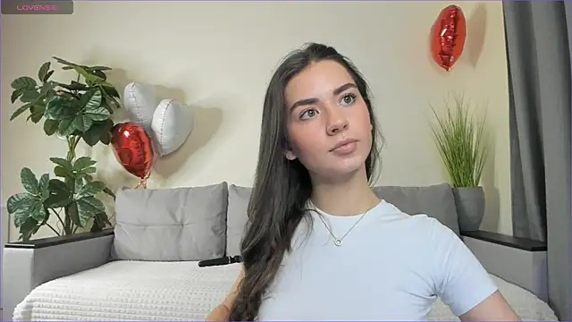 Snapshot of NicoleLuv chatting on March 10, 2025, 1:10 pm NicoleLuv online show from March 10, 2025, 1:10 pm
