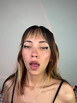 Snapshot of MiaGoth_ chatting on July 23, 2026, 3:37 am MiaGoth online show from July 23, 2026, 3:37 am
