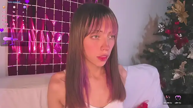 MiaGoth  online show from December 18, 2025, 2:49 am