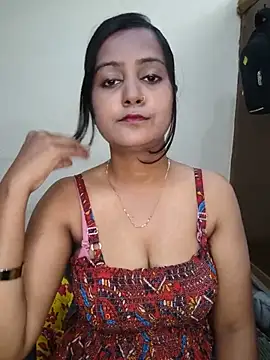 Snapshot of Miss-Riyasingh chatting on July 24, 2026, 5:14 am Miss-Riyasingh online show from July 24, 2026, 5:14 am