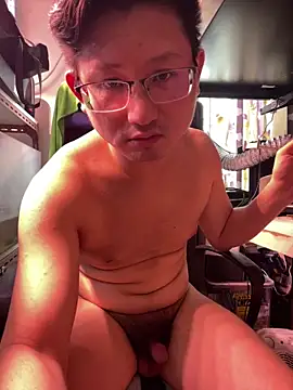 BenBenBom online show from April 26, 2026, 4:32 am