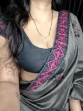 kaamuk shweta online show from November 24, 2025, 11:27 pm